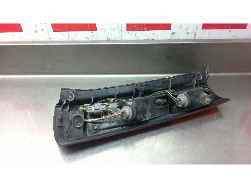 Recambio de piloto trasero derecho para honda cr-v (rd1/3) 2.0 16v cat referencia OEM IAM   