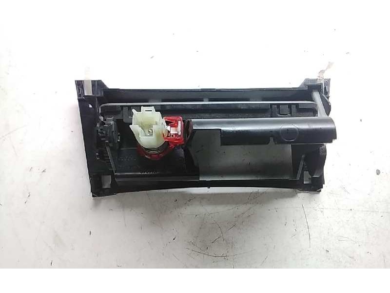 Recambio de cenicero para opel insignia berlina cosmo referencia OEM IAM   