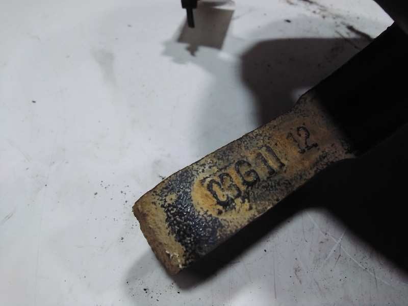 Recambio de mangueta delantera izquierda para hyundai accent (lc) crdi gl referencia OEM IAM 02G1112  