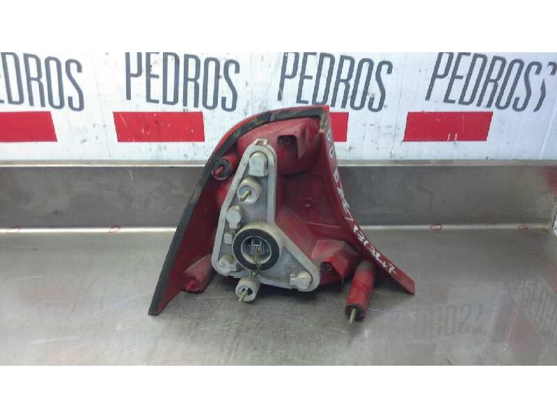 Recambio de piloto trasero derecho para ford focus berlina (cak) trend referencia OEM IAM   