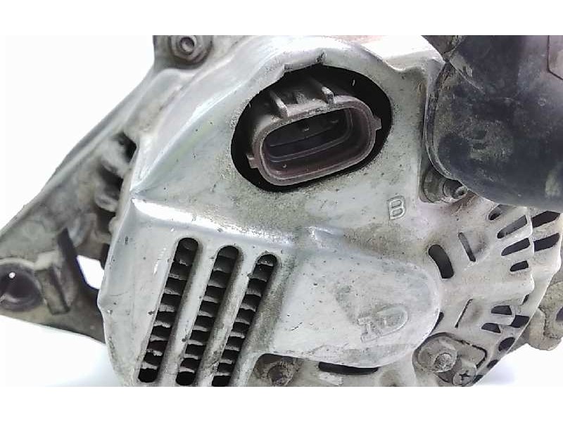 Recambio de alternador para kia sorento 2.5 crdi active referencia OEM IAM 373004A112  