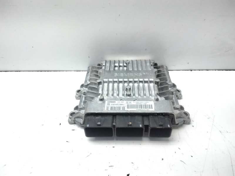 Recambio de centralita motor uce para citroen c5 berlina 2.0 16v cat (rfn / ew10j4) referencia OEM IAM 5WS40199DT  