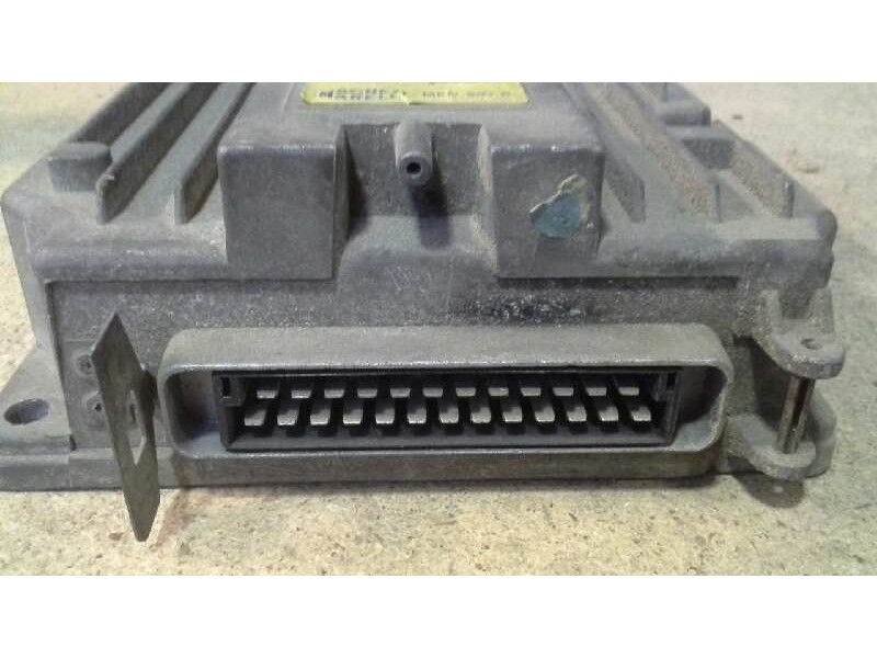 Recambio de centralita motor uce para lancia thema referencia OEM IAM MED601B  44852