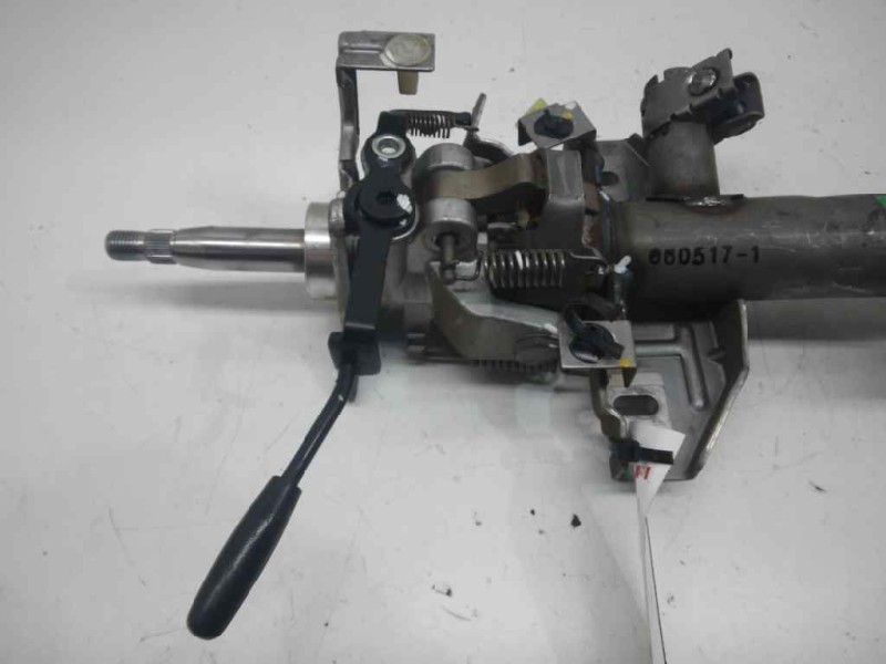 Recambio de columna direccion para kia sorento 2.5 crdi active referencia OEM IAM 563003E110  