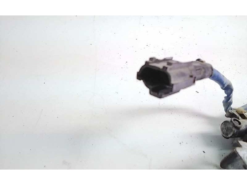 Recambio de elevalunas delantero derecho para kia sorento 2.5 crdi active referencia OEM IAM 824603E000  