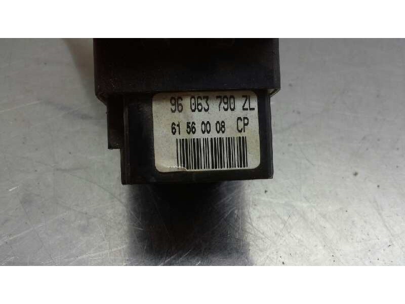 Recambio de mando luces para peugeot 605 referencia OEM IAM   45089