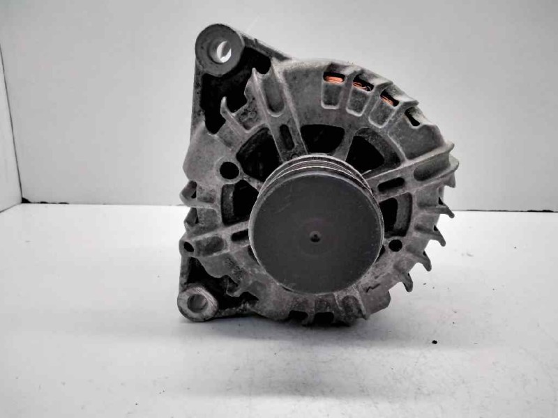 Recambio de alternador para peugeot 206+ básico referencia OEM IAM 9665617780 2605546A 12V
