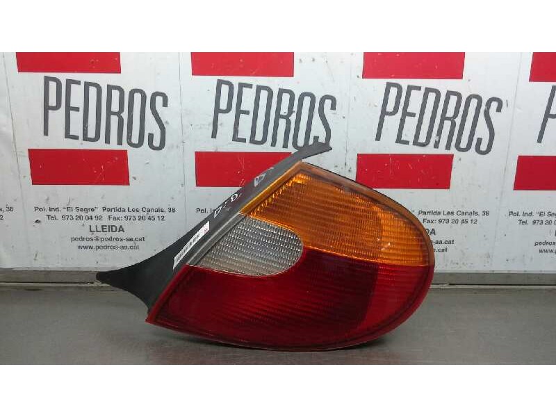 Recambio de piloto trasero derecho para chrysler neon (pl) 2.0 16v cat referencia OEM IAM CC5288528  