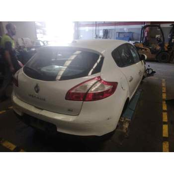 renault megane iii berlina 5 p del año 2010