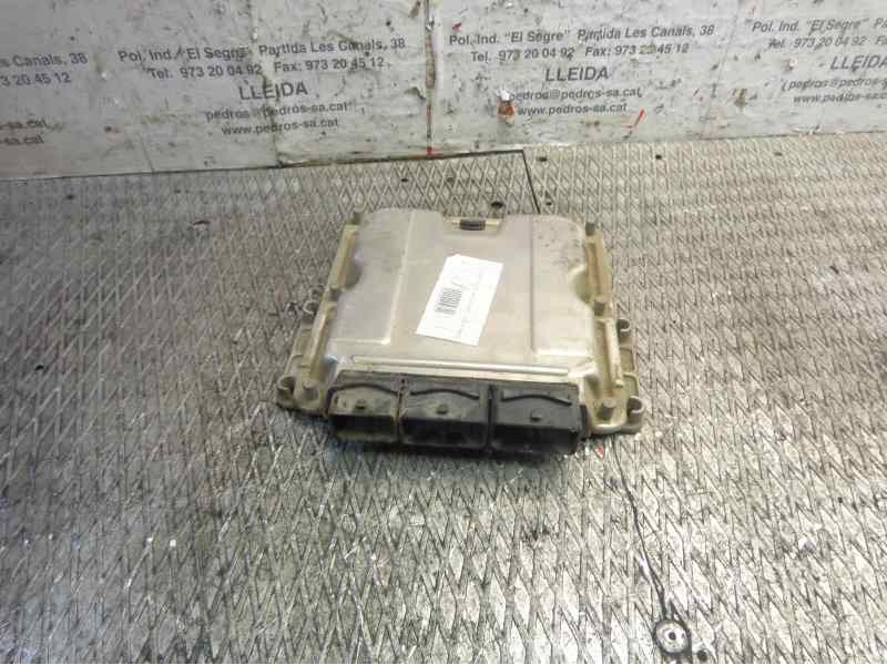Recambio de centralita motor uce para renault trafic caja cerrada (ab 4.01) 1.9 diesel referencia OEM IAM 820018526 193 