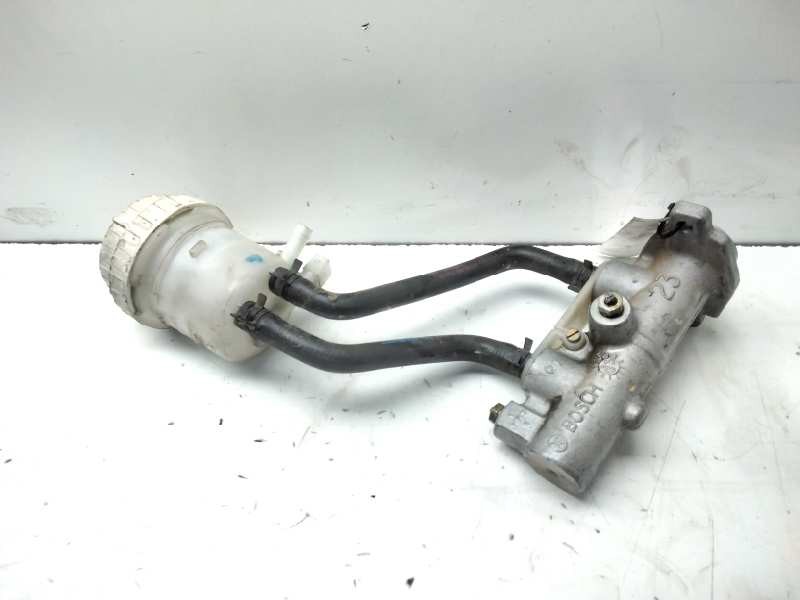 Recambio de bomba freno para mitsubishi space star (dg0) 1600 referencia OEM IAM L519895  