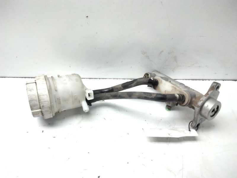 Recambio de bomba freno para mitsubishi space star (dg0) 1600 referencia OEM IAM L519895  