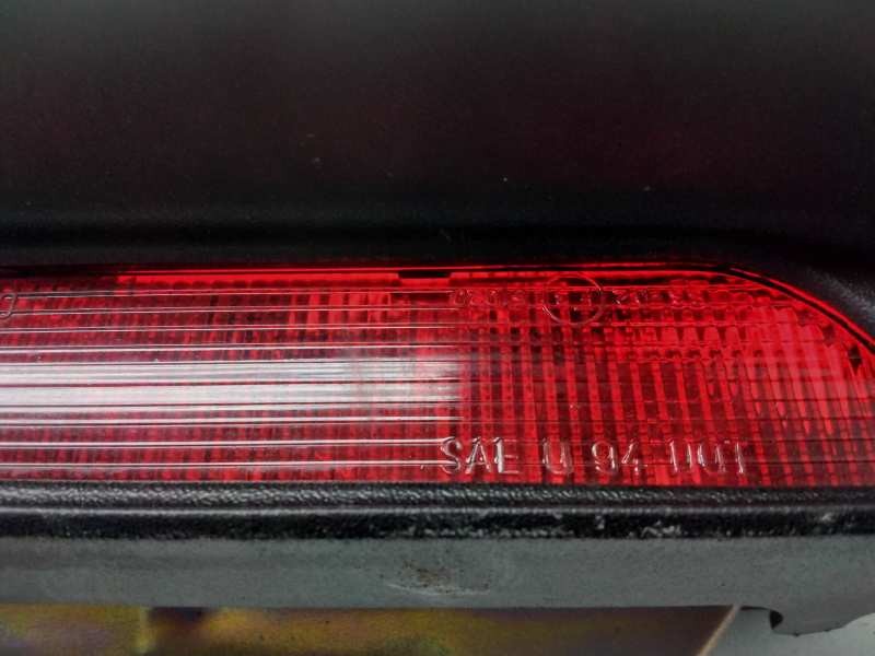 Recambio de luz central de freno para mitsubishi space star (dg0) 1600 referencia OEM IAM SAEU94D0T  