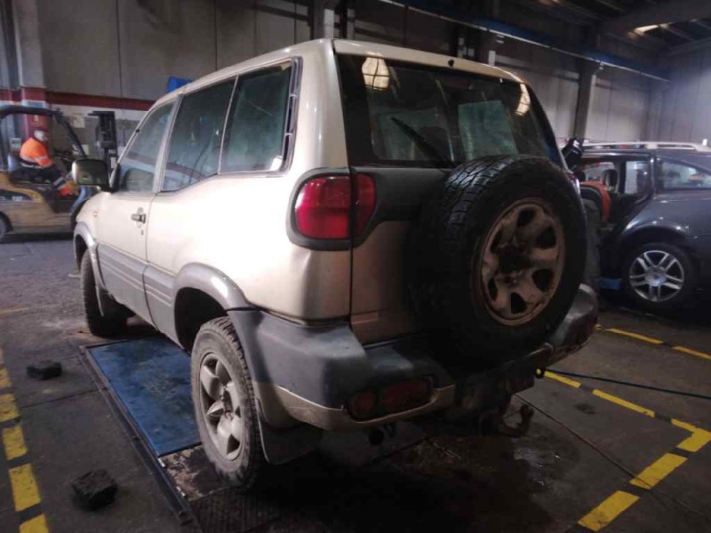 nissan terrano/terrano.ii (r20) del año 2002