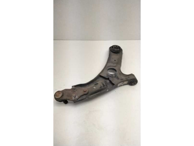 Recambio de brazo suspension inferior delantero derecho para hyundai i30 (gd) 1.4 cat referencia OEM IAM   