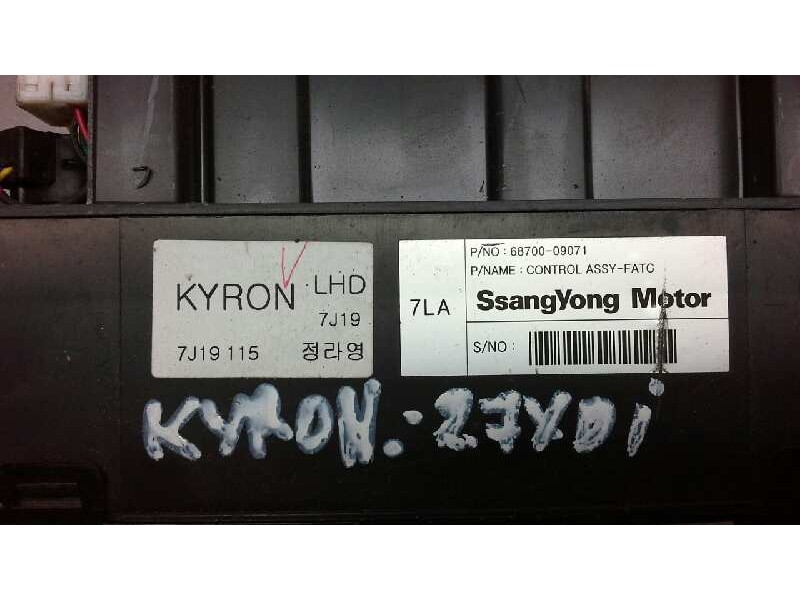 Recambio de mando climatizador para ssangyong kyron 270 spr xdi premium 4wd referencia OEM IAM 68700-09071  