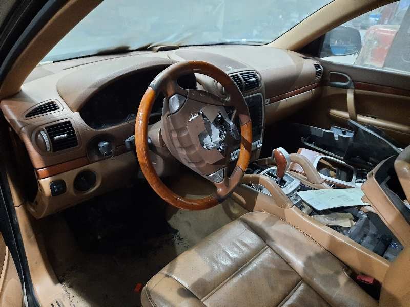 porsche cayenne (typ 9pa) del año 2006