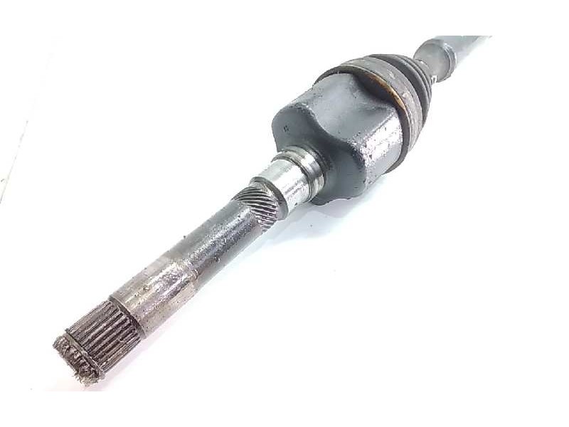 Recambio de transmision delantera derecha para chrysler voyager (rg) 2.5 crd se referencia OEM IAM 04641884AE  