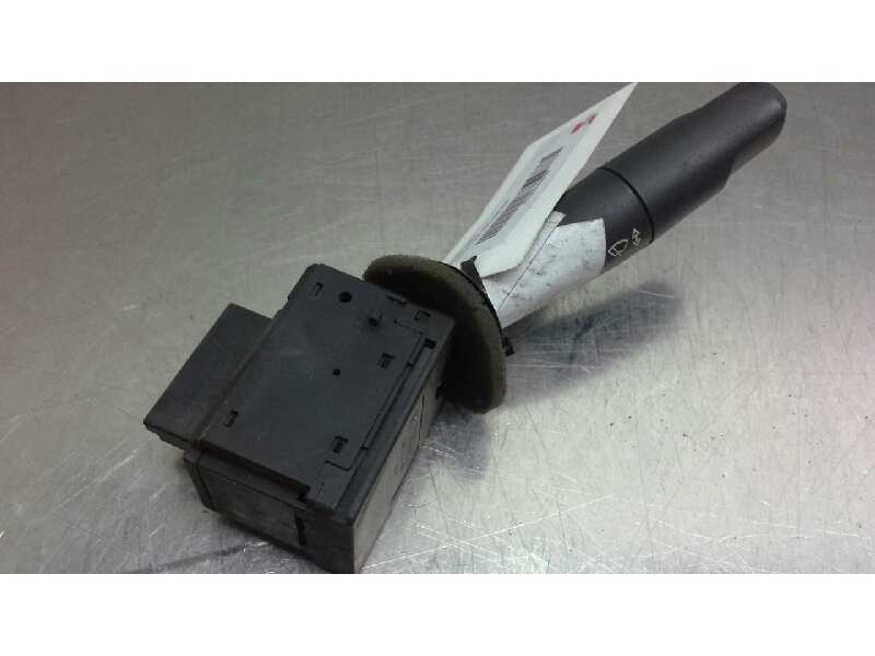 Recambio de mando limpia para citroen berlingo referencia OEM IAM   45476