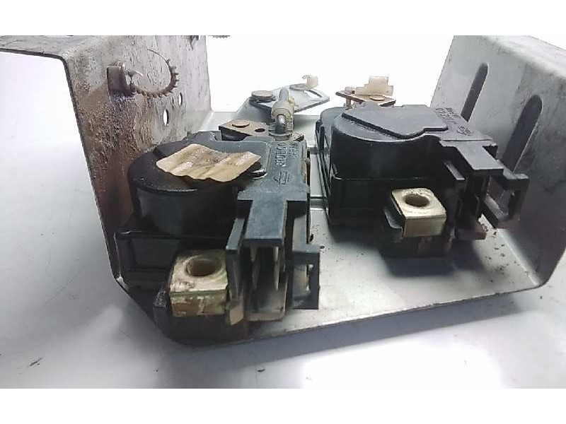 Recambio de motor cierre porton para nissan terrano (wd21) freeway referencia OEM IAM   