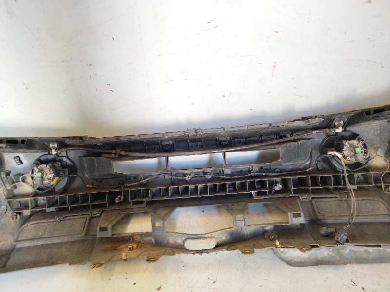 Recambio de paragolpes delantero para land rover range rover sport v6 td hse referencia OEM IAM   