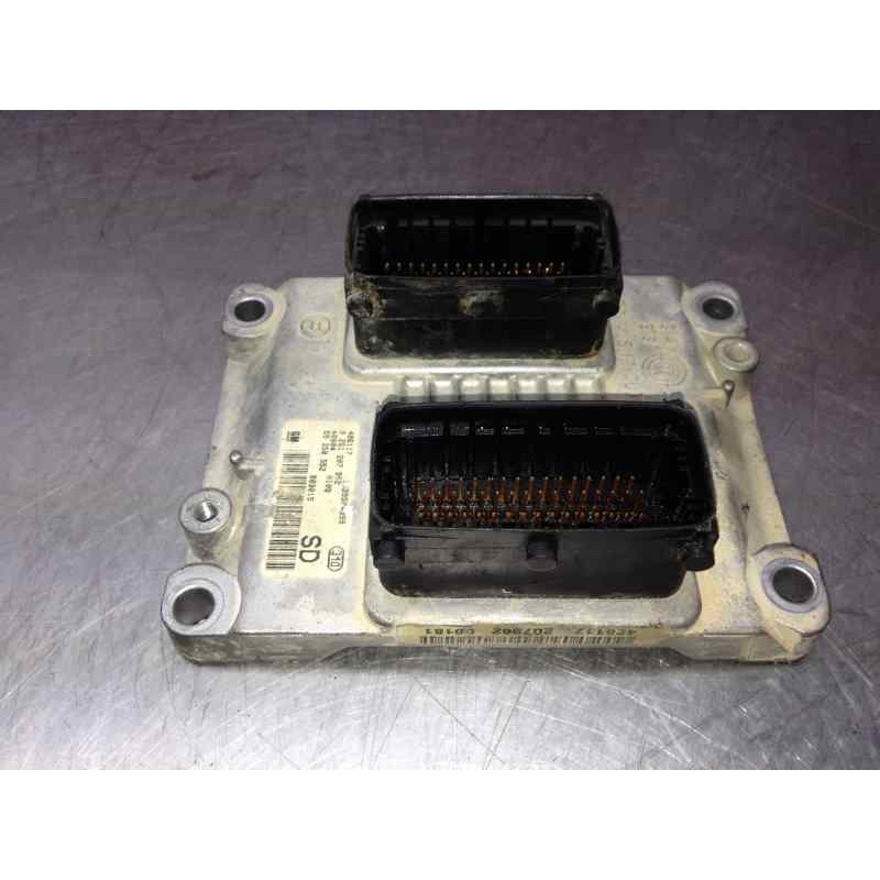 Recambio de centralita motor uce para opel corsa c 1.2 16v cat (z 12 xe / lw4) referencia OEM IAM 0261207962 226 