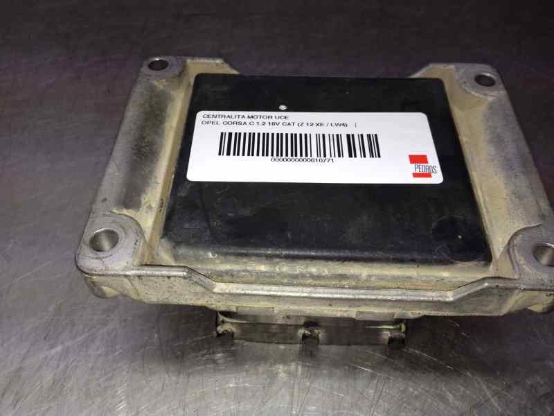 Recambio de centralita motor uce para opel corsa c 1.2 16v cat (z 12 xe / lw4) referencia OEM IAM 0261207962 226 