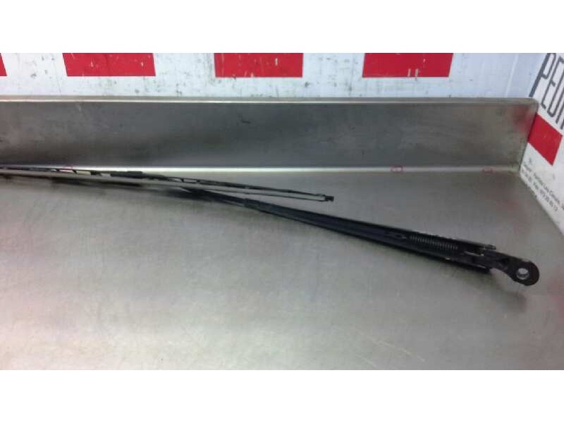 Recambio de brazo limpia delantero derecho para citroen xsara picasso 2.0 hdi exclusive referencia OEM IAM   