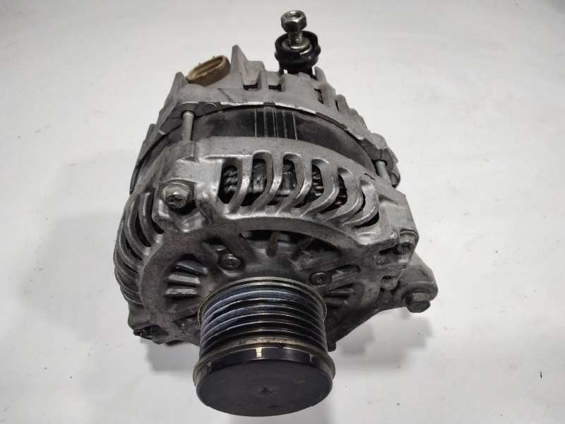 Recambio de alternador para subaru legacy kombi/outback b14 premium referencia OEM IAM 23700AA660  