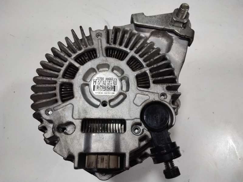 Recambio de alternador para subaru legacy kombi/outback b14 premium referencia OEM IAM 23700AA660  