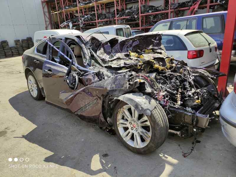 jaguar xf del año 2016