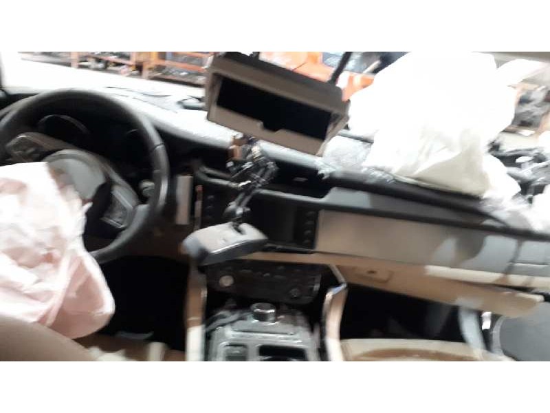 jaguar xf del año 2016