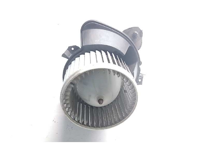 Recambio de motor calefaccion para opel combo d expression l1h1 referencia OEM IAM 5T743  