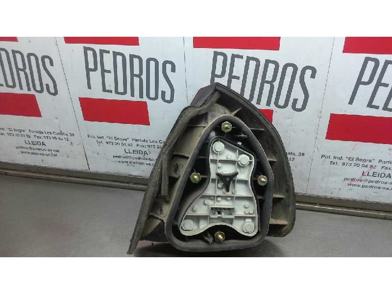 Recambio de piloto trasero izquierdo para mitsubishi carisma berlina 4 (da0) 1.6 cat referencia OEM IAM   46374