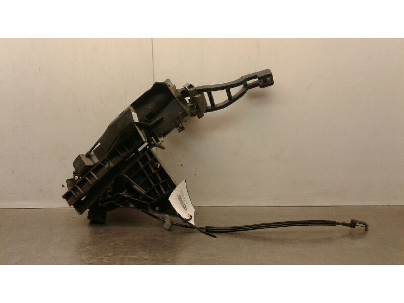 Recambio de cerradura puerta delantera derecha para ford focus berlina (cap) ghia referencia OEM IAM »PBTGF30« 2400001 