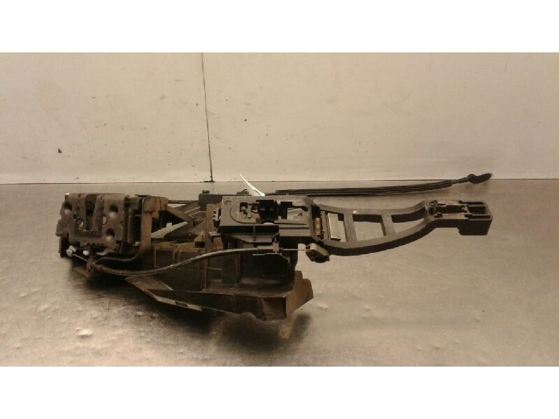 Recambio de cerradura puerta delantera derecha para ford focus berlina (cap) ghia referencia OEM IAM »PBTGF30« 2400001 