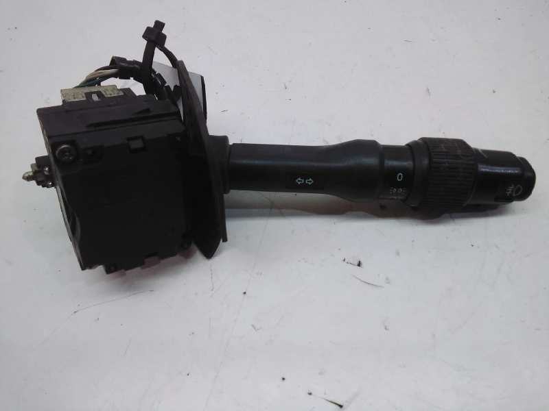 Recambio de mando intermitentes para lancia delta td hpe referencia OEM IAM   