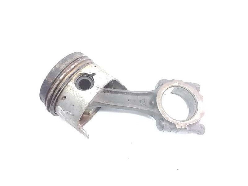 Recambio de biela para lancia delta 1.6 turbo cat referencia OEM IAM   