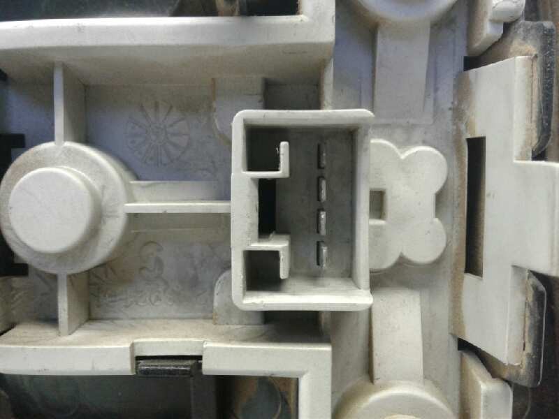 Recambio de piloto trasero izquierdo para lancia delta td hpe referencia OEM IAM   