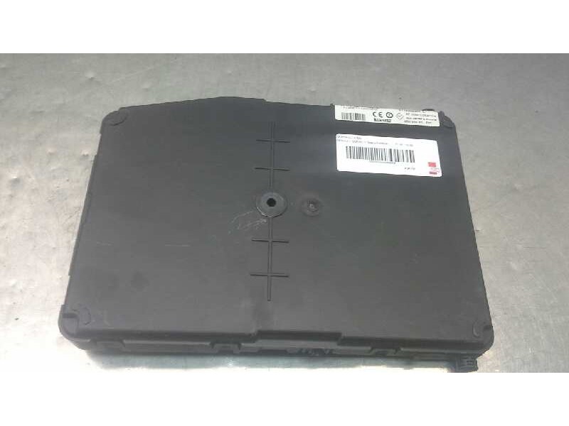 Recambio de centralita bsi para renault scenic ii grand emotion referencia OEM IAM 8200309693 396 