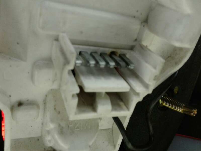 Recambio de piloto trasero izquierdo para renault megane ii classic berlina confort authentique referencia OEM IAM 8200142682  