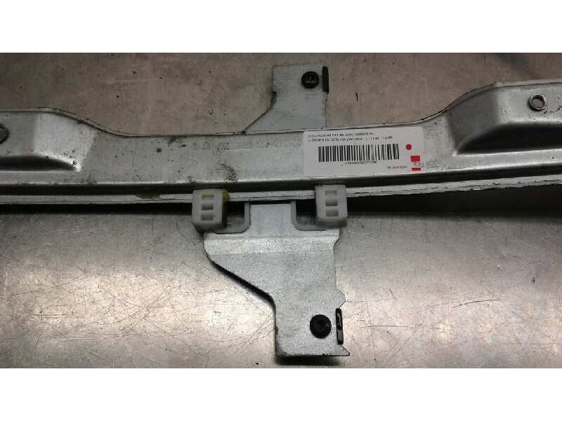 Recambio de elevalunas delantero derecho para citroen c4 berlina exclusive referencia OEM IAM 9681575880  