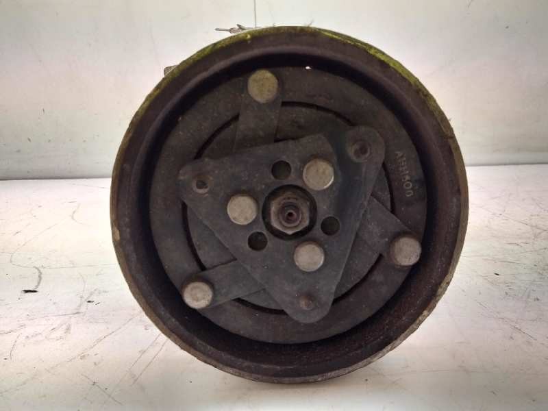 Recambio de compresor aire acondicionado para renault kangoo profesional referencia OEM IAM 00511604361  