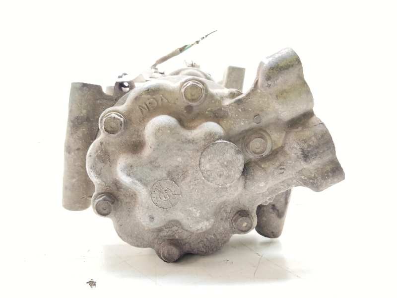 Recambio de compresor aire acondicionado para renault kangoo profesional referencia OEM IAM 00511604361  