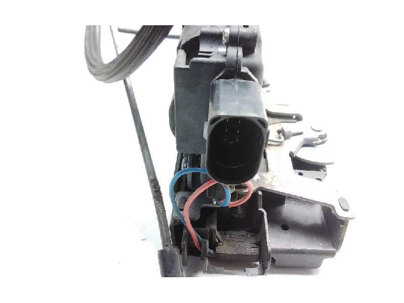 Recambio de cerradura puerta delantera izquierda para volkswagen golf iv berlina (1j1) conceptline referencia OEM IAM   