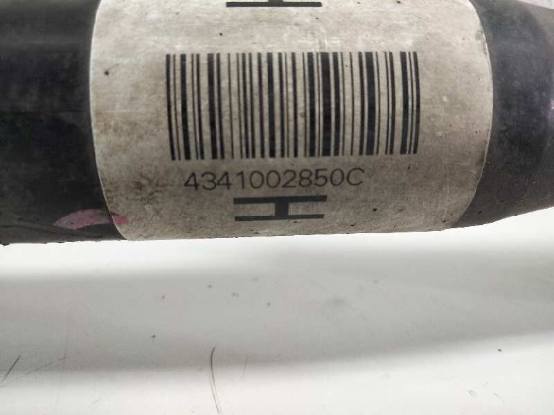 Recambio de transmision delantera derecha para toyota auris hybrid active referencia OEM IAM 4341002850C  