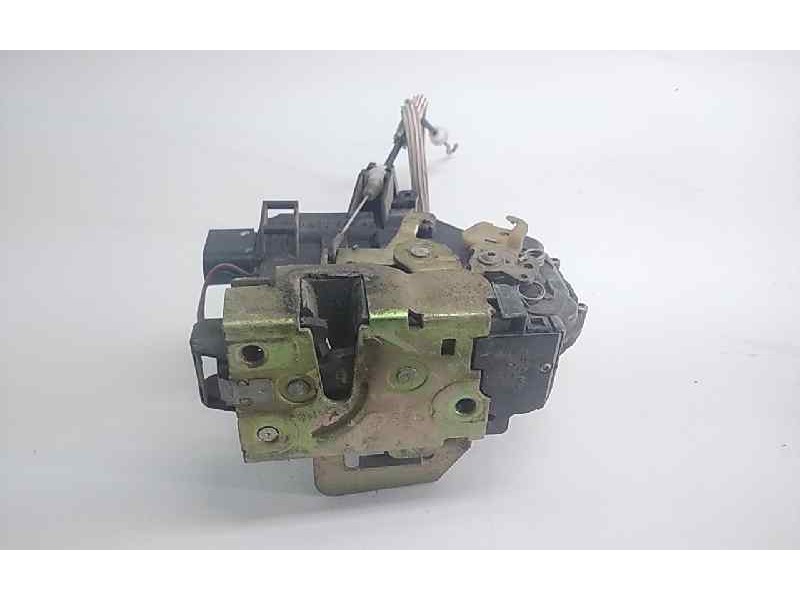 Recambio de cerradura puerta delantera derecha para audi a6 berlina (4b2) 1.9 tdi referencia OEM IAM 401837016  