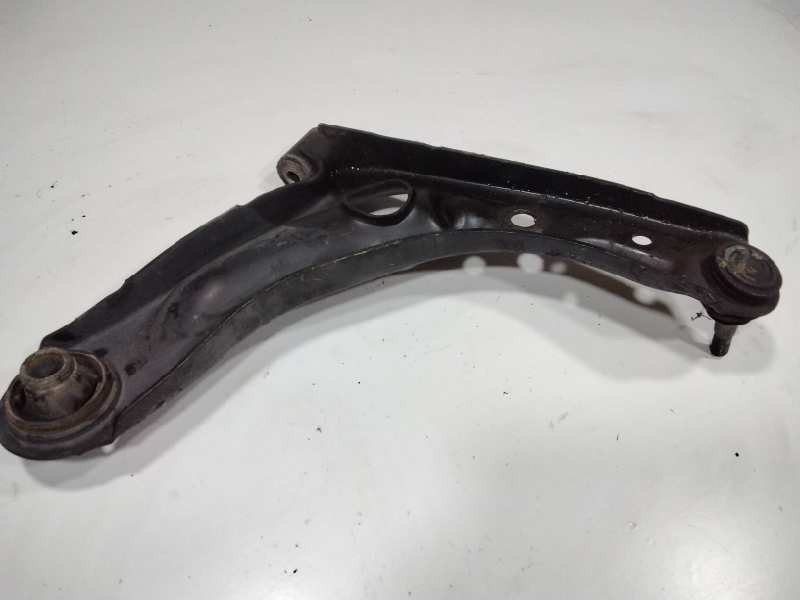 Recambio de brazo suspension superior delantero izquierdo para toyota aygo (kgb/wnb) básico referencia OEM IAM   