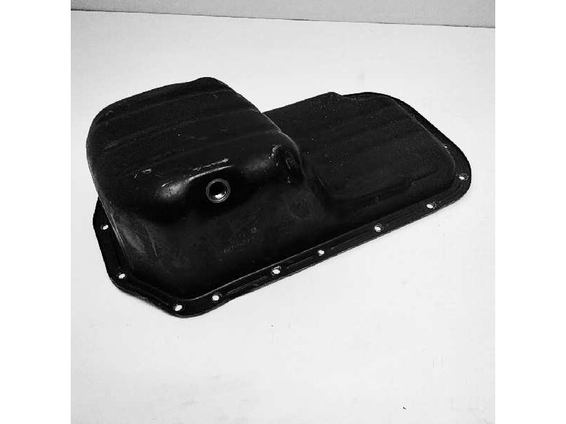 Recambio de carter para hyundai accent (x3) 1.5 12v cat referencia OEM IAM  CARTER MOTOR HYUNDAI ACCENT 1.5 46880