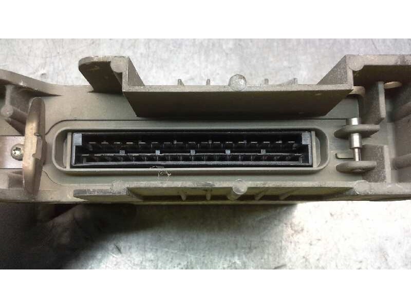 Recambio de centralita abs para mg rover serie 800 (rs) 827 si referencia OEM IAM 4460040660 230 46908